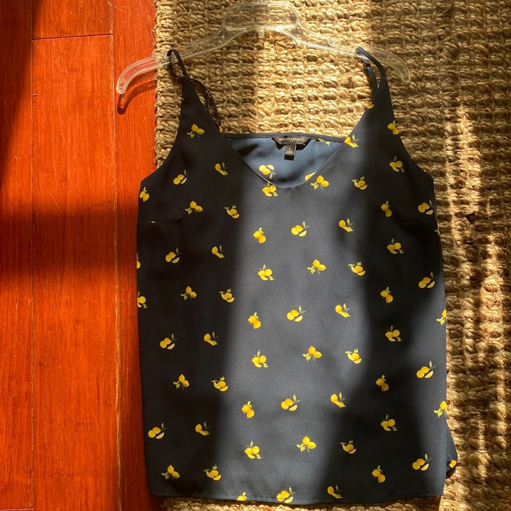 Banana Republic top Large EUC